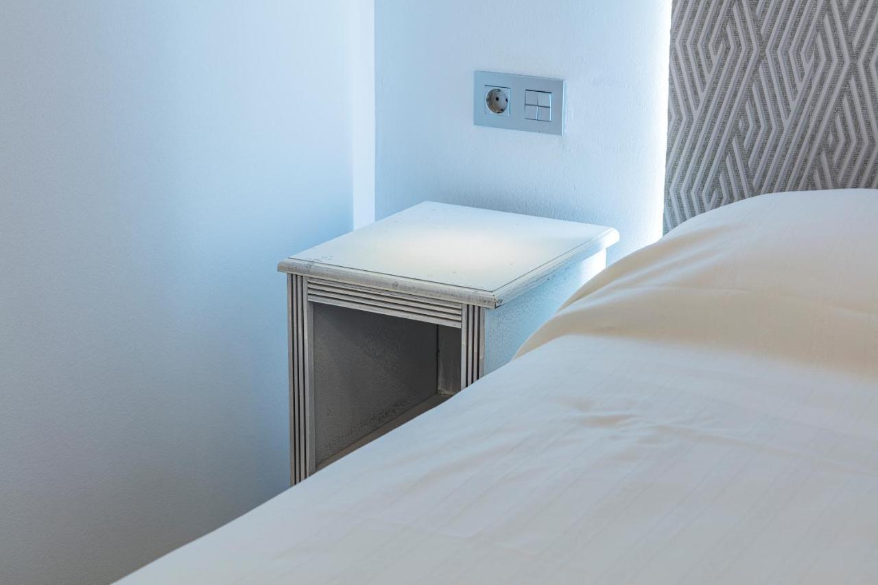 Apartament Aparbel Flota Sewilla Zewnętrze zdjęcie